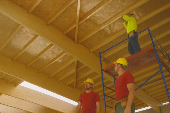 instalación panel sandwich de madera